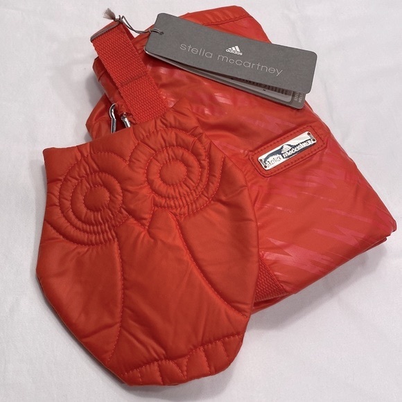 ⭐️HOST PICK⭐️ ADIDAS BY STELLA MCCARTNEY Owl Pack-away Tote Bag - Picture 15 of 16